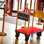 Golden Tulip - & Casino 酒店 岩尼维利