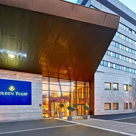 Golden Tulip - & Casino Отель 4*