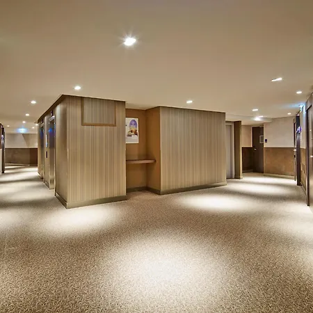 Golden Tulip - & Casino 4*