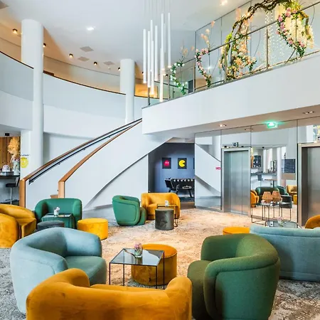 Golden Tulip - & Casino 酒店 岩尼维利