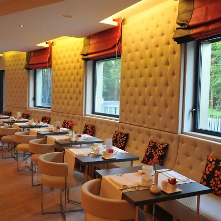 Golden Tulip - & Casino Hotel Amnéville
