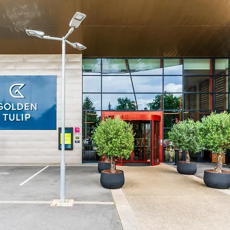 Szálloda Golden Tulip - & Casino