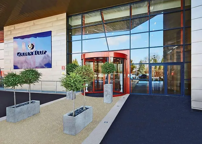 Golden Tulip - & Casino Отель