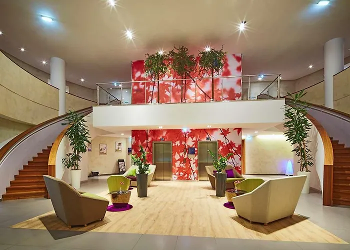 Golden Tulip - & Casino