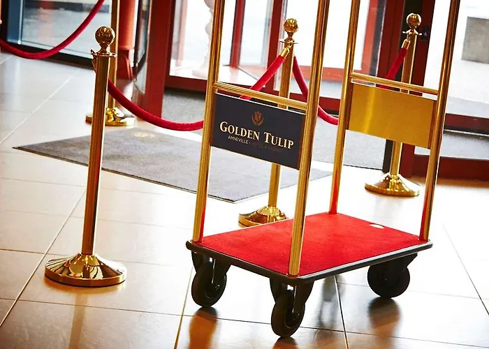 Golden Tulip - & Casino Отель Амневиль