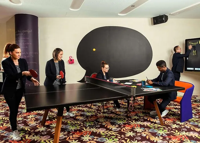 Golden Tulip - & Casino Отель Амневиль