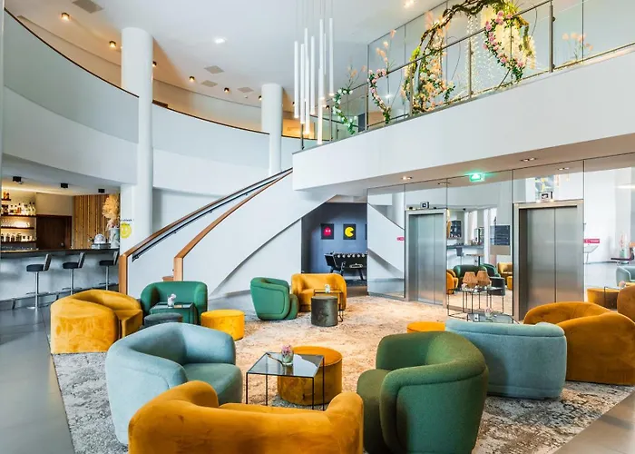 Golden Tulip - & Casino Отель Амневиль