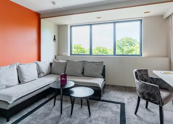 Отель Golden Tulip - & Casino 4*