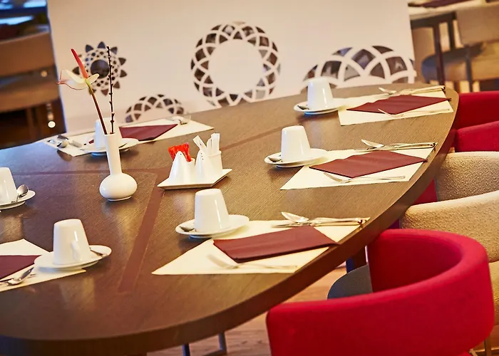 Golden Tulip - & Casino Амневиль