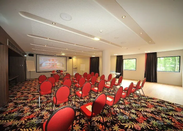 Golden Tulip - & Casino 4* Амневиль